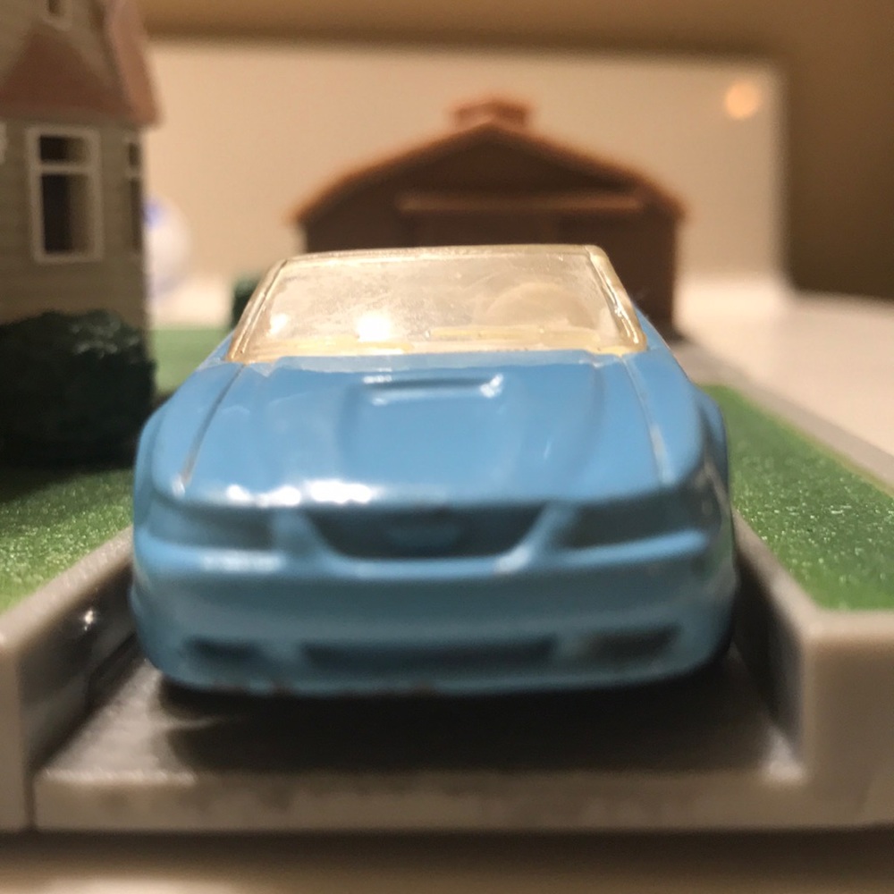 Hard to find Matchbox 1999 mustang GT Dora and go Diego,go Nicktoons made 2008